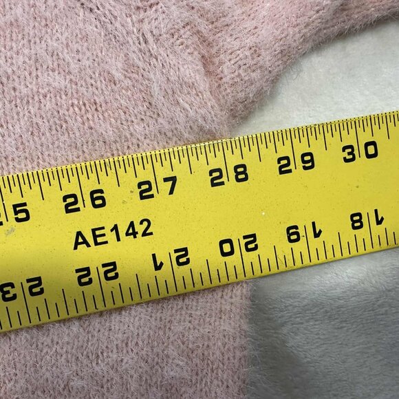 NWT RUE21 Soft Blush Pink Fuzzy V-Neck Balloon Sleeve Sweater – (2X) - Picture 12 of 14